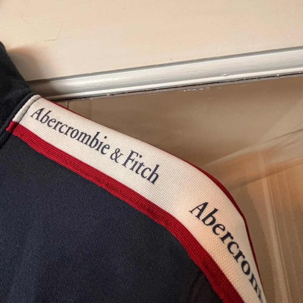 Abercrombie & Fitch Dark Blue Zipper front Jacket MENS